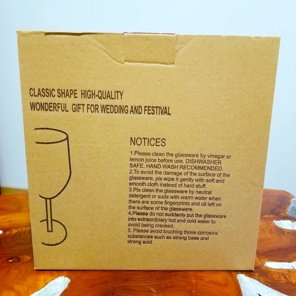 NEW crystal wine glasses set of 4